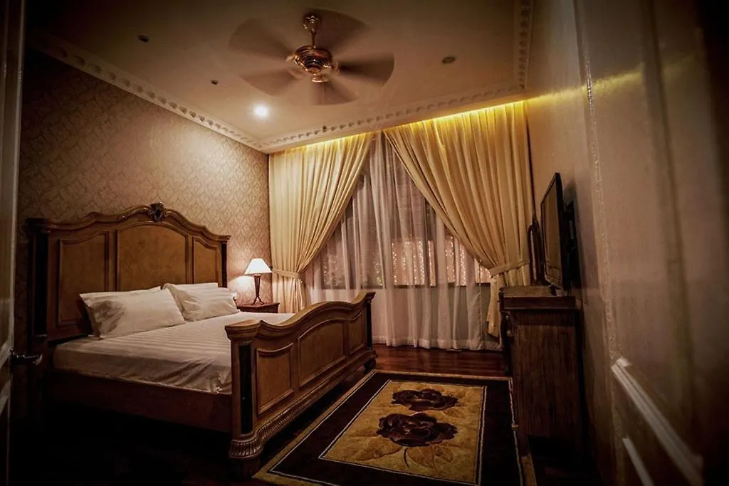 Vintage Eleven Villa Malacca