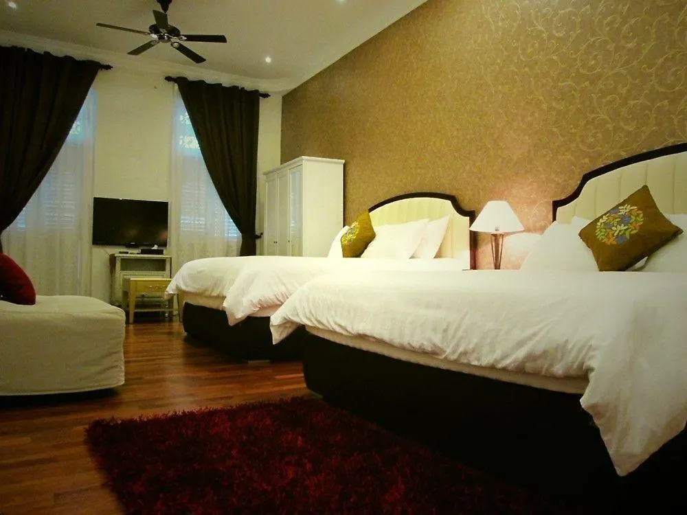Vintage Eleven Villa Malacca